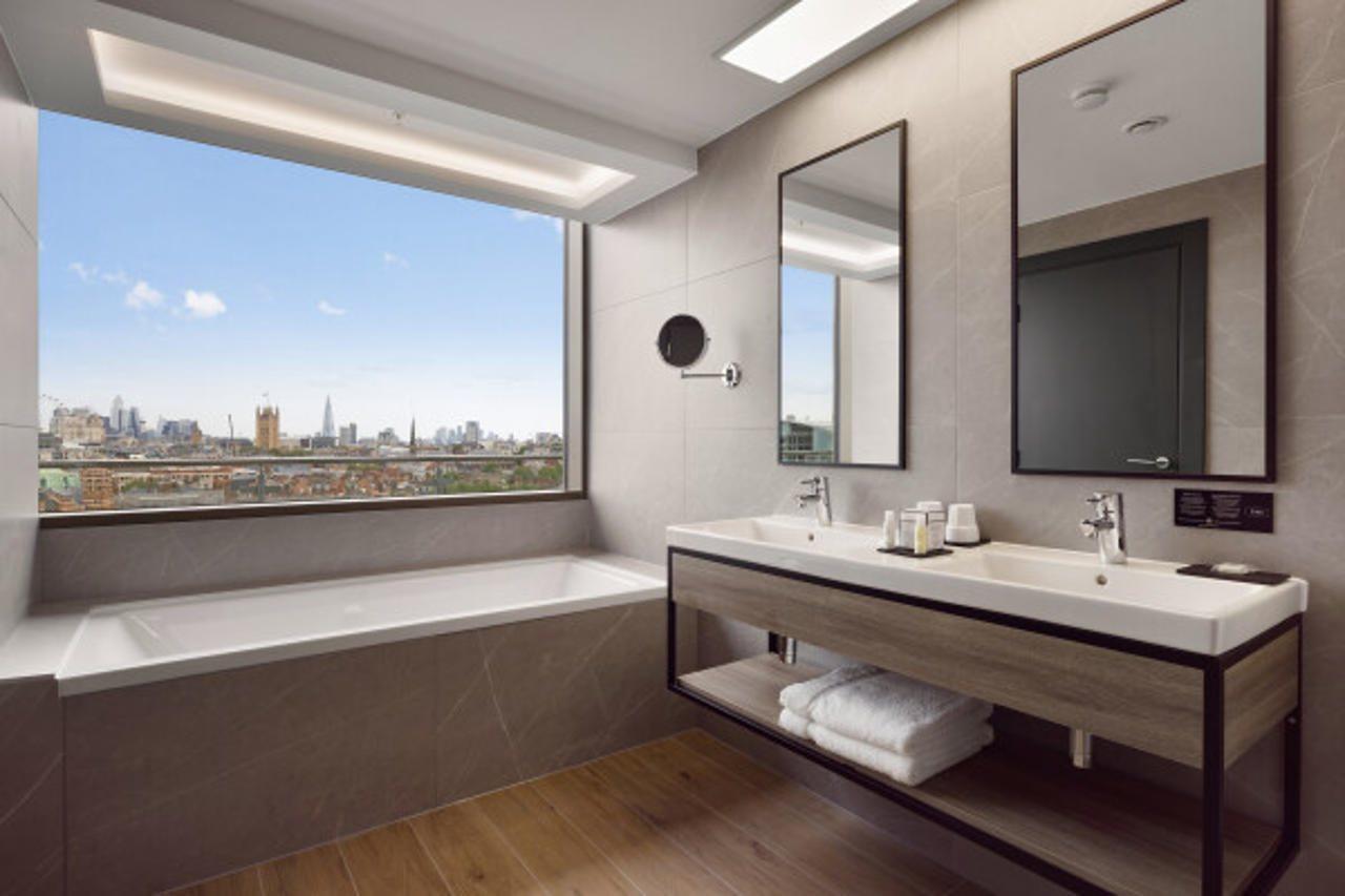 Riu Plaza London Victoria Hotel Ngoại thất bức ảnh
